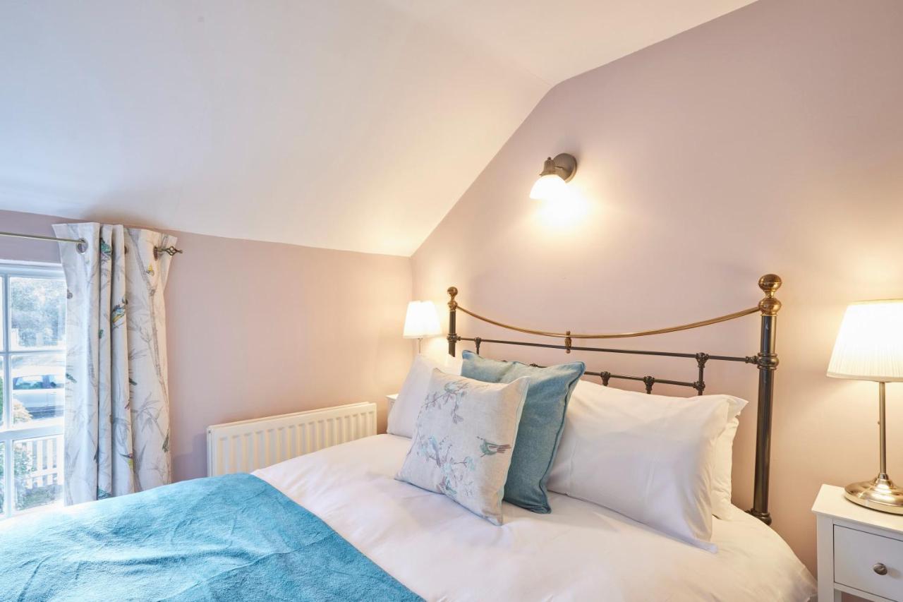 Host & Stay - Honey Cottage Hinderwell Esterno foto